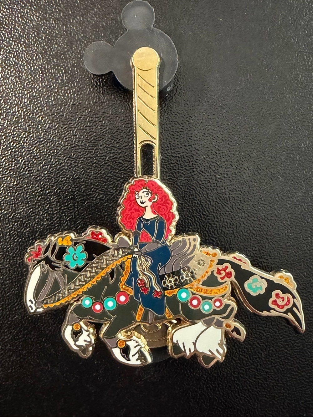 Princess Carousel - Merida Chaser Pin - Picture 2 of 3